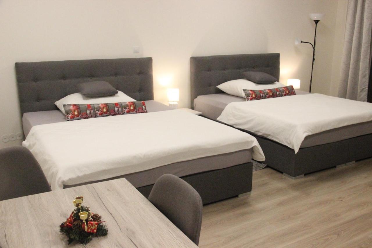 Element Prag Airport Apartment Kültér fotó