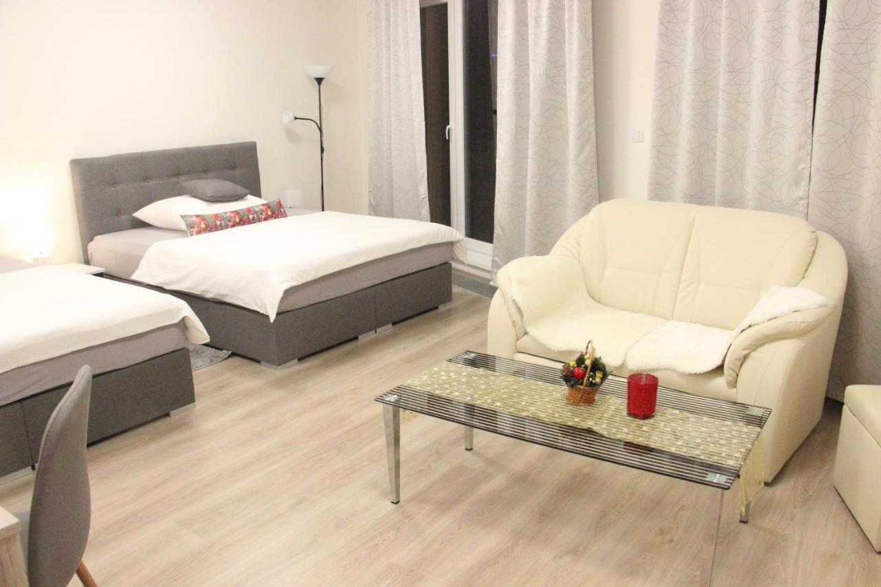 Element Prag Airport Apartment Kültér fotó