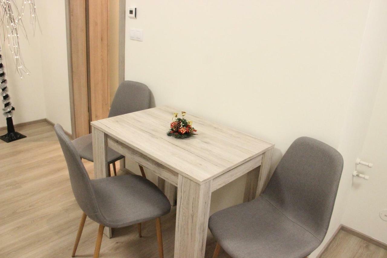 Element Prag Airport Apartment Kültér fotó